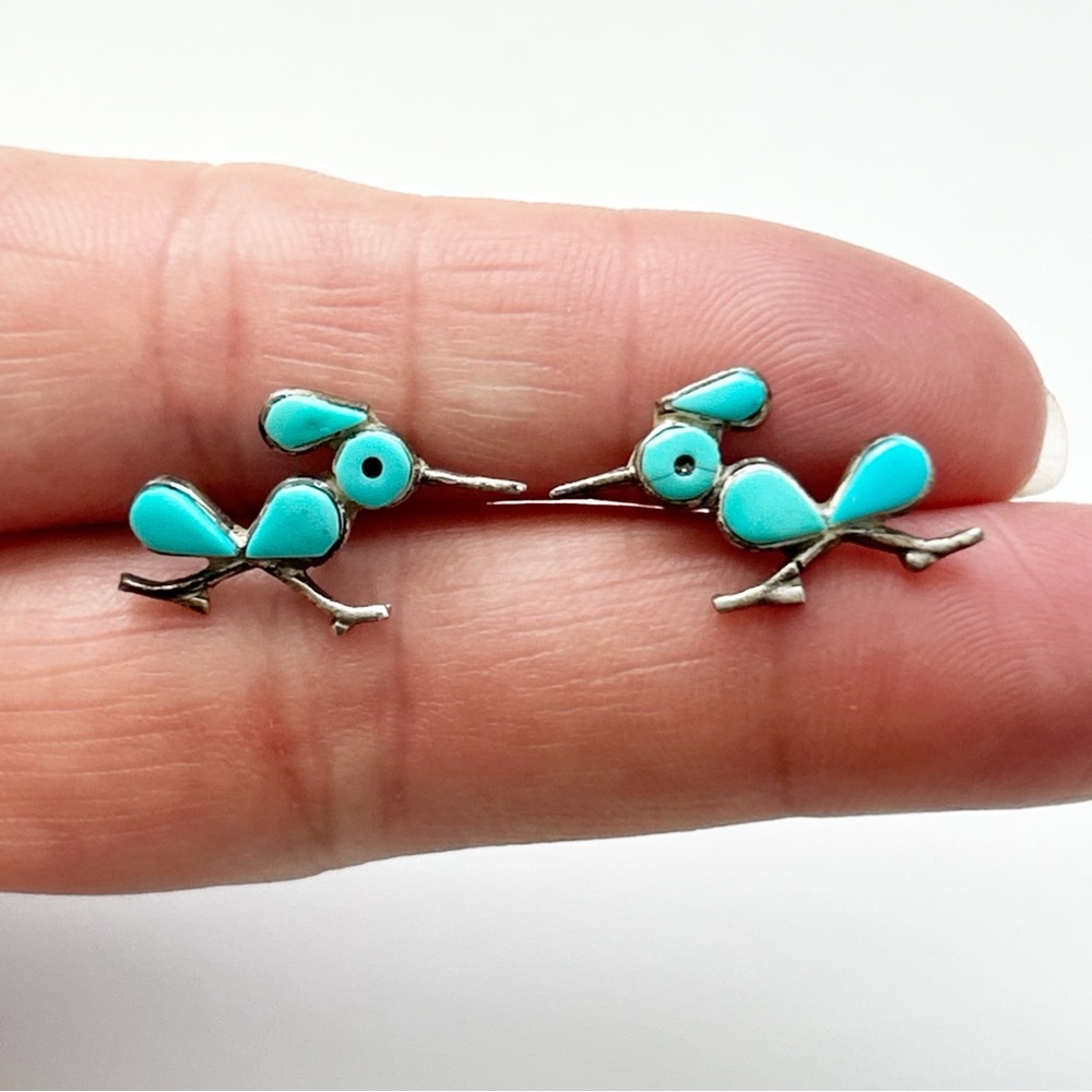 Adorable Vintage Southwestern Turquoise Sterling Silver Roadrunner Earrings
